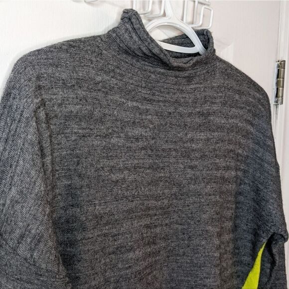 Christian Siriano grey Merino wool blend sweater mock neck medium @D - Picture 11 of 12
